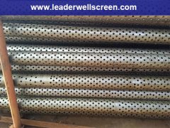 Stainless steel perforated drainage pipe for oil well casing